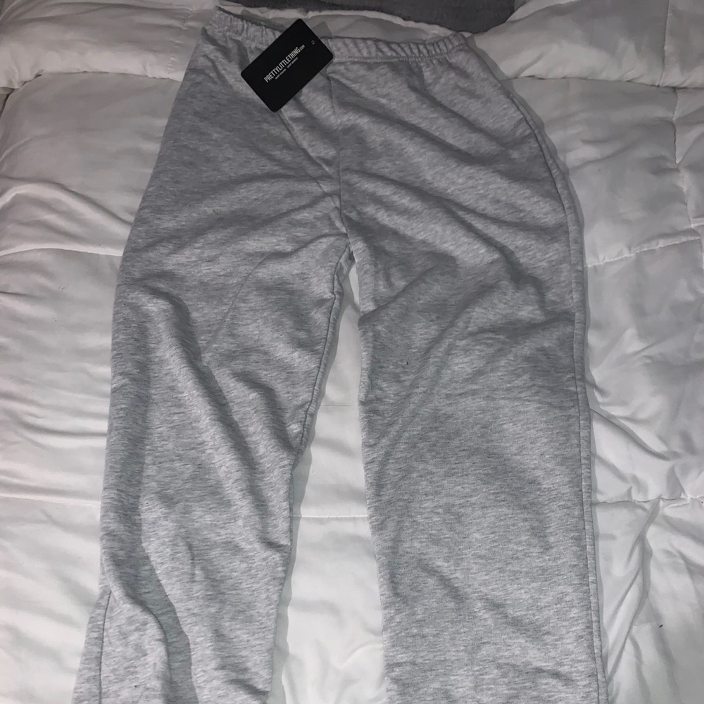 prettylittlething grey joggers